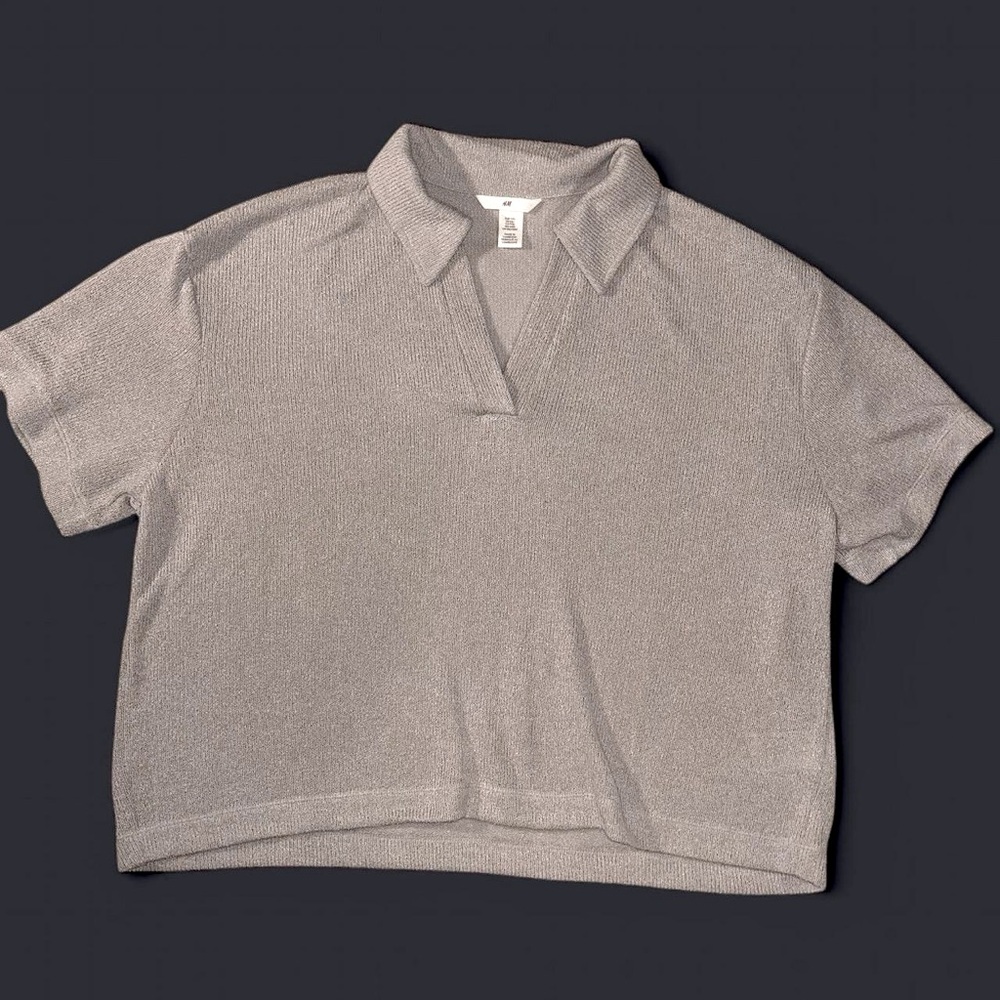 H&M sz XXL Women's Light Gray Short Sleeve Collared Top